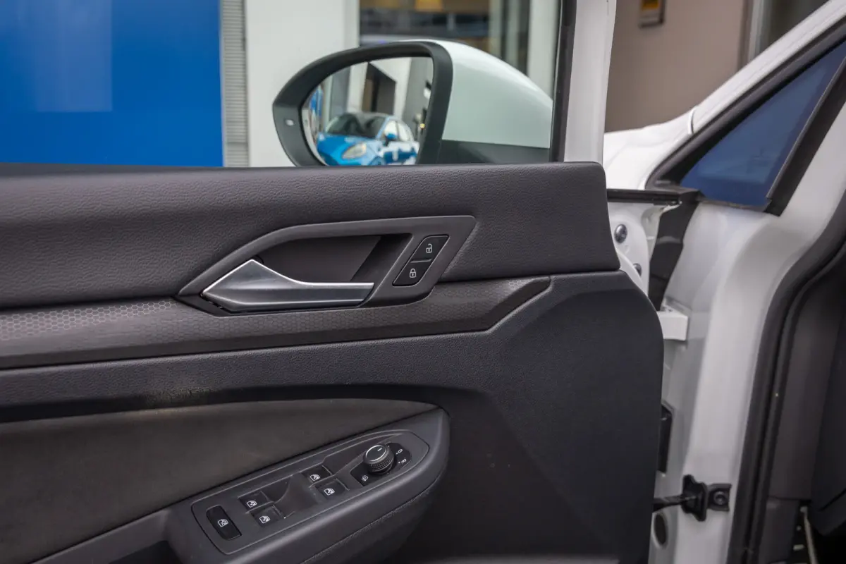 1.4 eHybrid GTE PHEV 245PK | Stoel+stuur verwarming | Cruise adaptief | Apple Carplay/Android Auto | 18'' | Digitaal dashboard | Keyless | Apple Carplay/Android Auto|telefoonintegratie premi