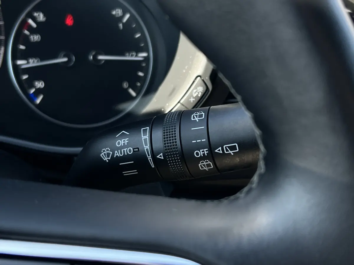 2.0 e-SkyActiv-X M Hybrid 186 Luxury | Bose Audio | ACC | 360 Camera | LED