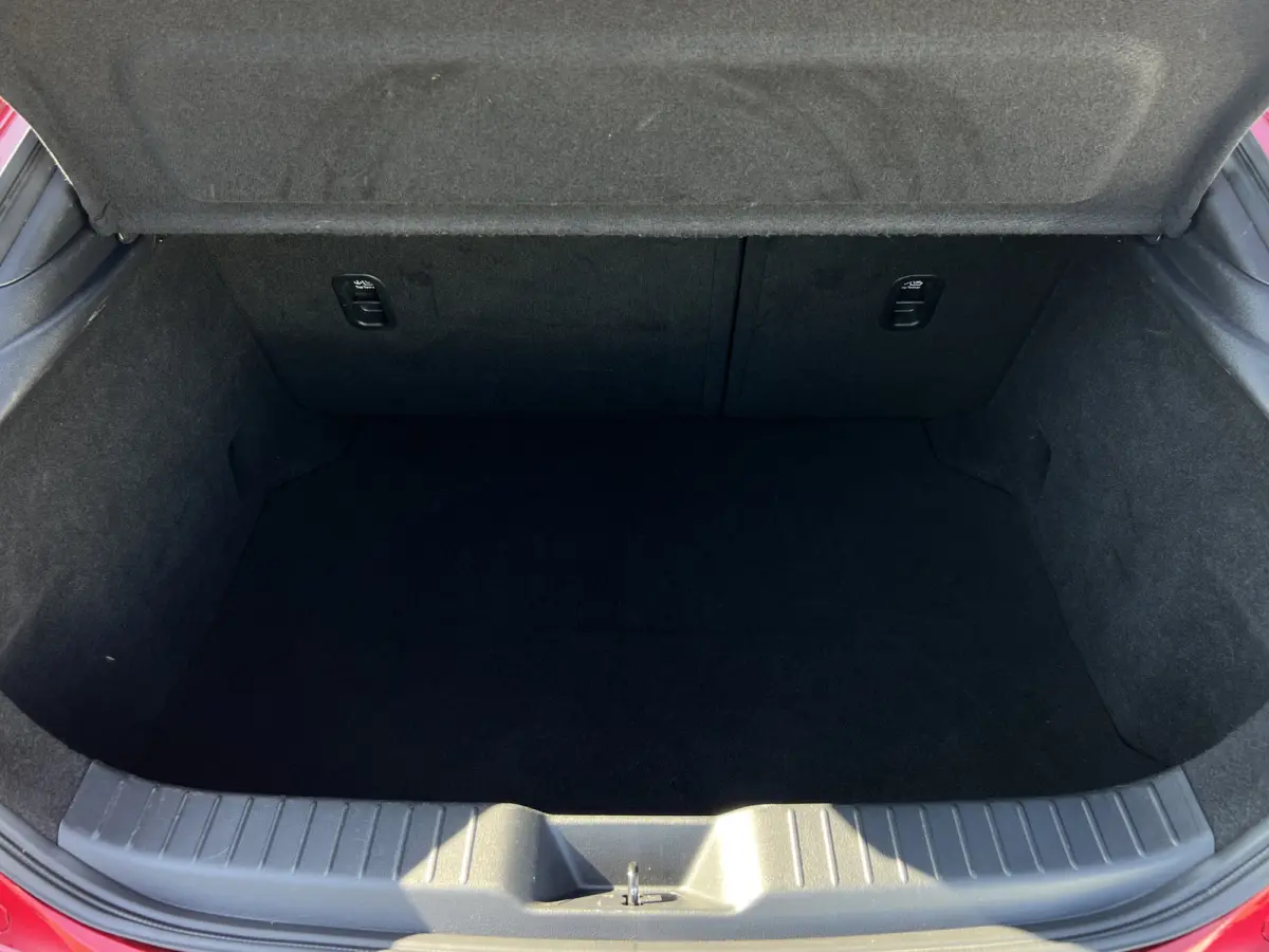 2.0 e-SkyActiv-X M Hybrid 186 Luxury | Bose Audio | ACC | 360 Camera | LED