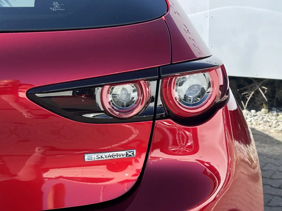 2.0 e-SkyActiv-X M Hybrid 186 Luxury | Bose Audio | ACC | 360 Camera | LED