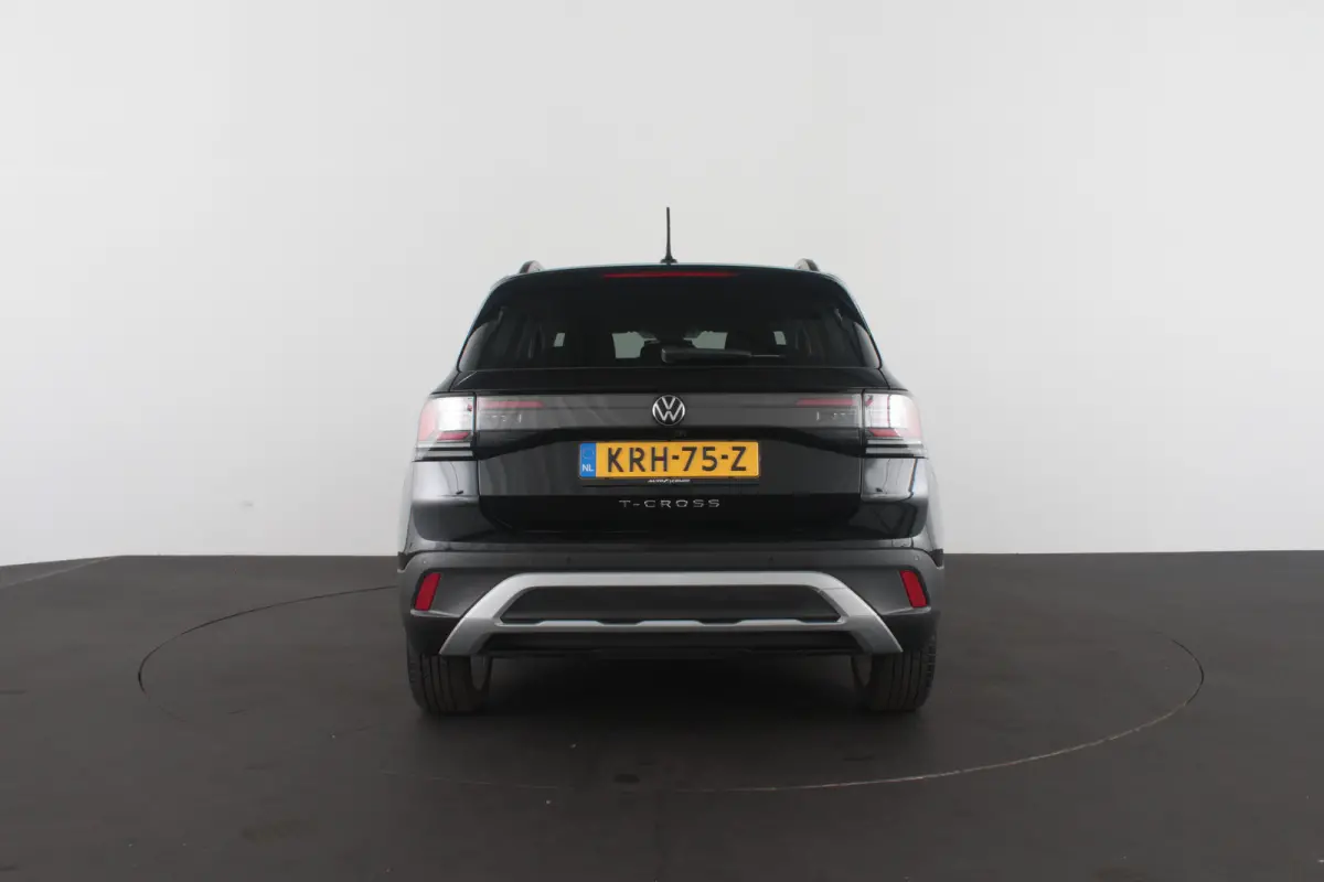 1.0 TSI Life Edition > Camera/ACC/Navi/Keyless/17inch...