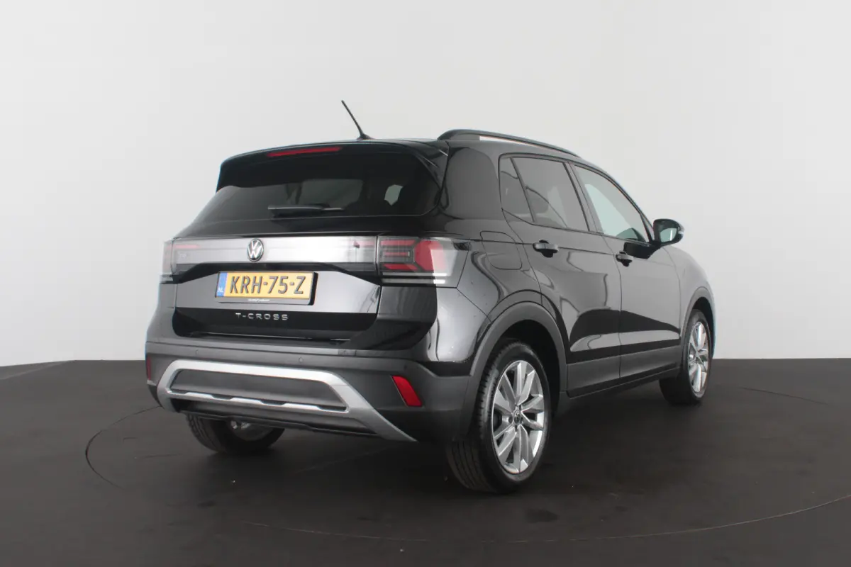 1.0 TSI Life Edition > Camera/ACC/Navi/Keyless/17inch...