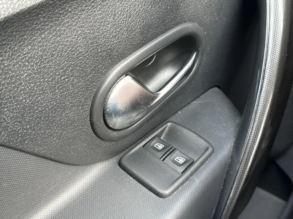 0.9 TCe SL Airco Cruise Navi LED NAP