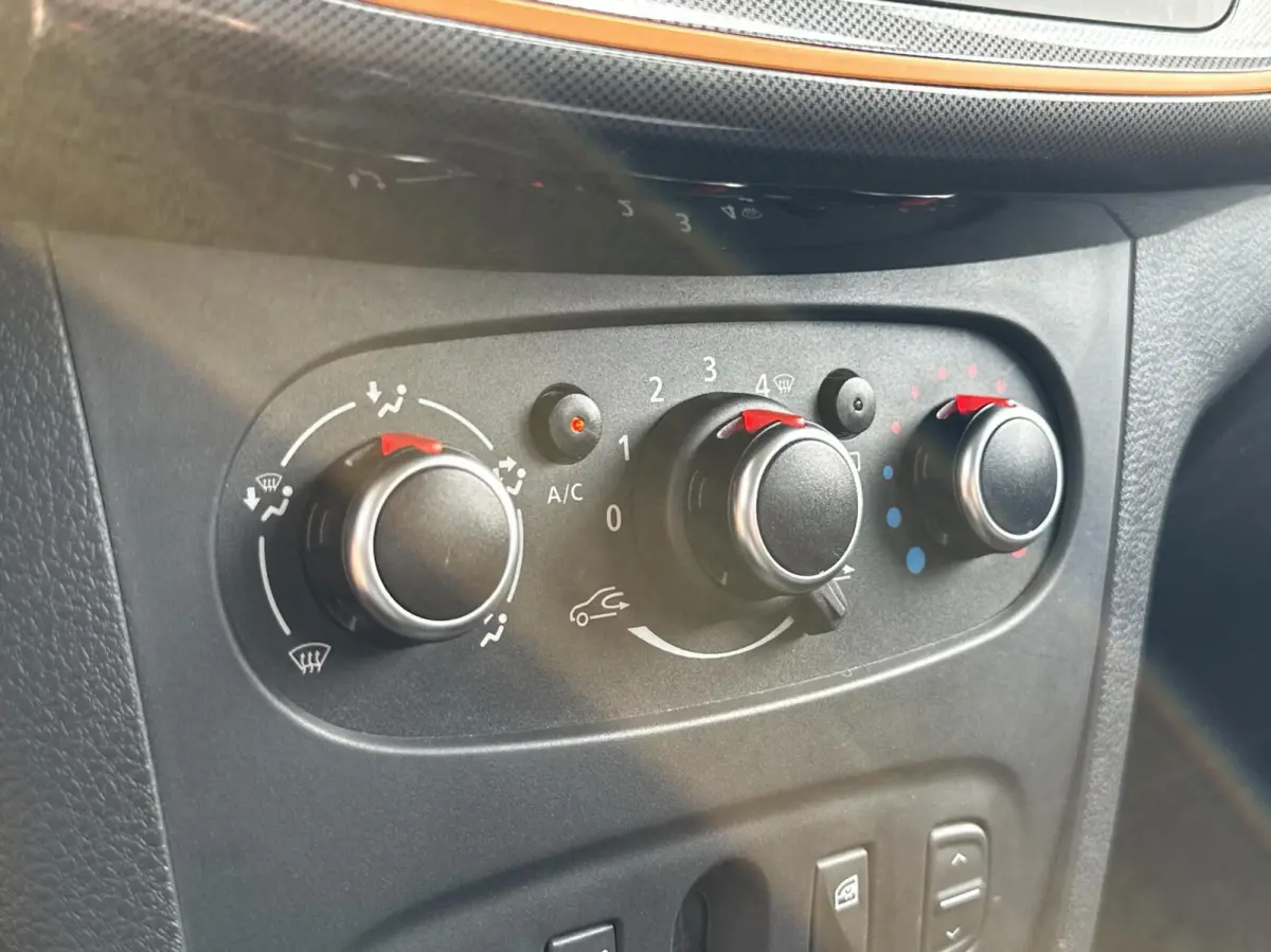 0.9 TCe SL Airco Cruise Navi LED NAP