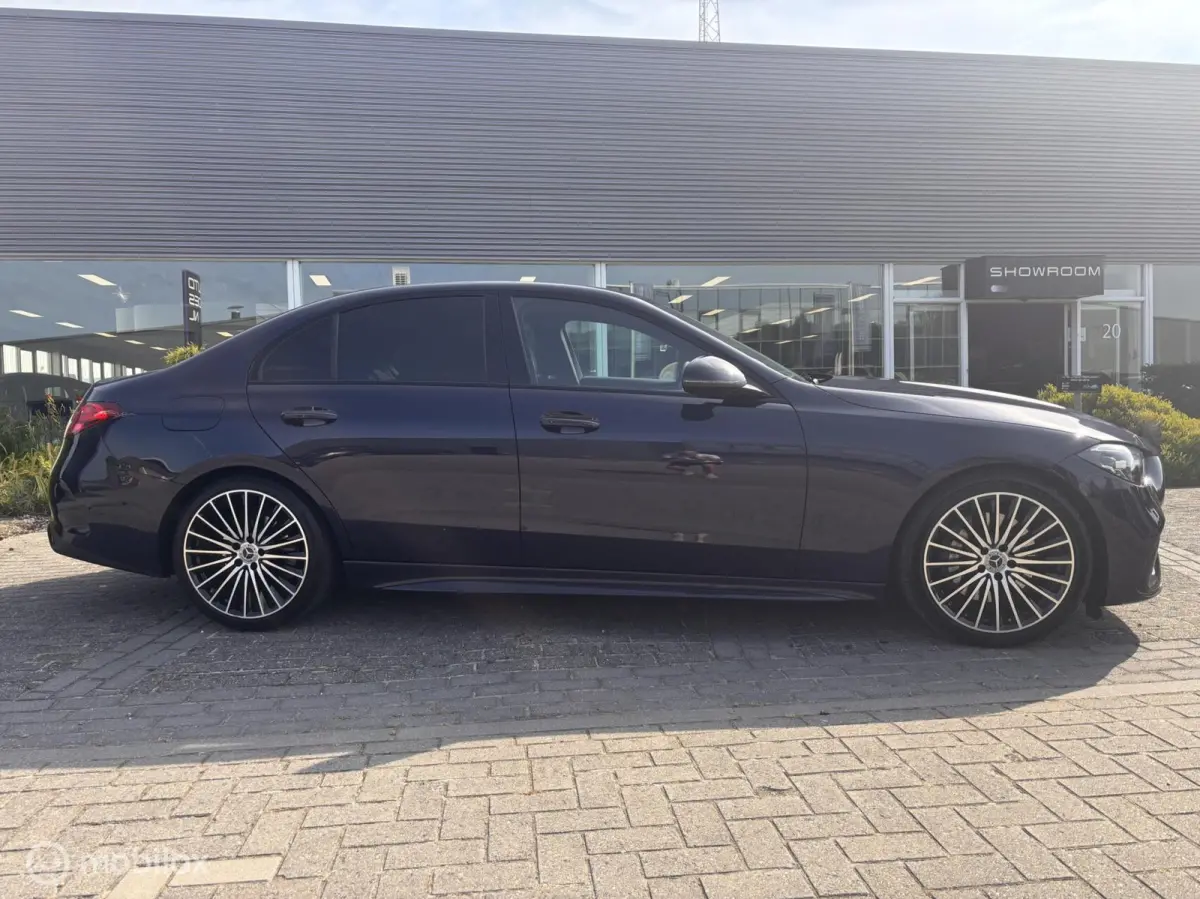 200 AMG Line Launch Edition