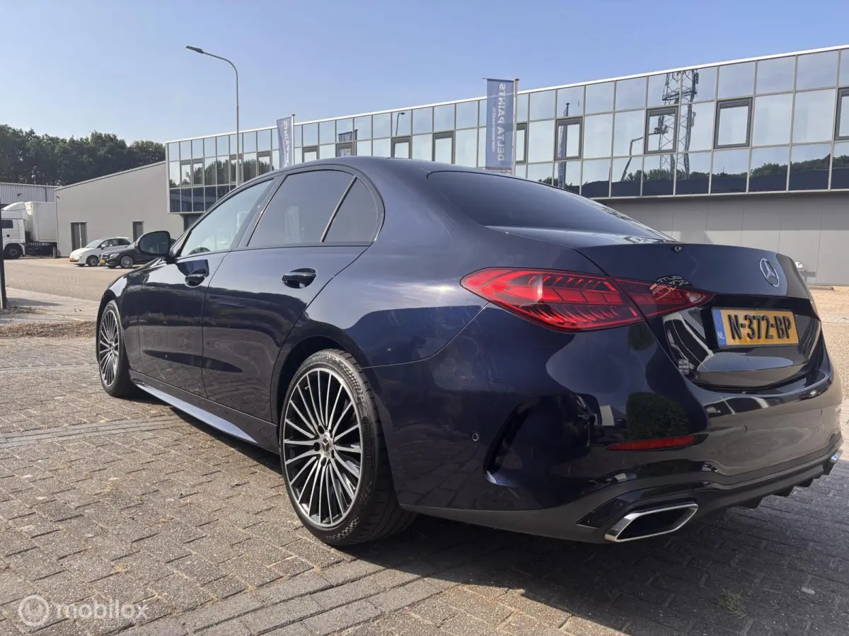 200 AMG Line Launch Edition