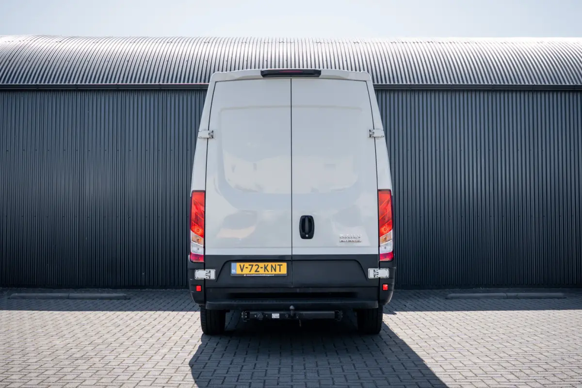 35S14V 2.3 L2H2 | Automaat | 1e Eigenaar | Euro 6 | Cruise | Climate | Trekhaak