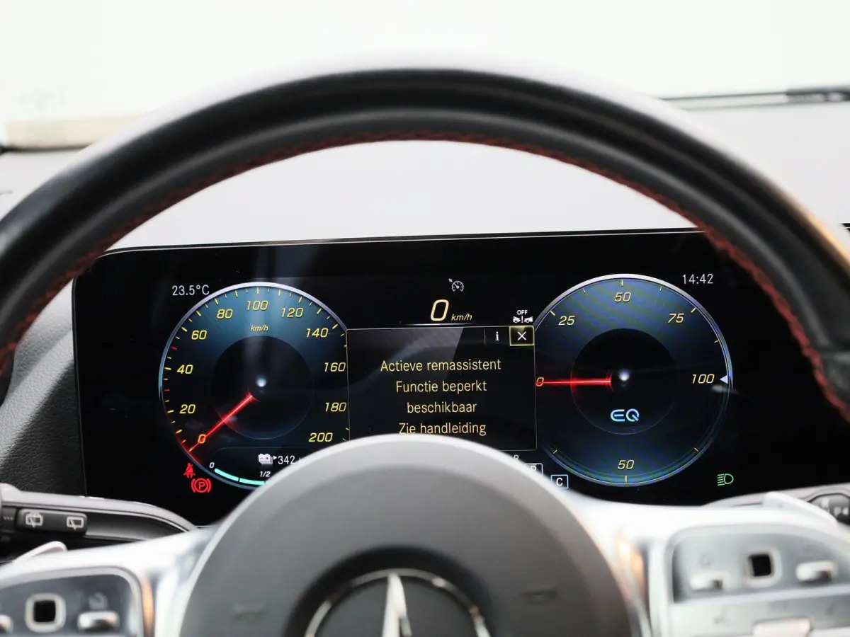 250 Business Solution AMG 67 kWh | STOELVERWARMING | CAMERA | NAVIGATIE | KLIMAATREGELING