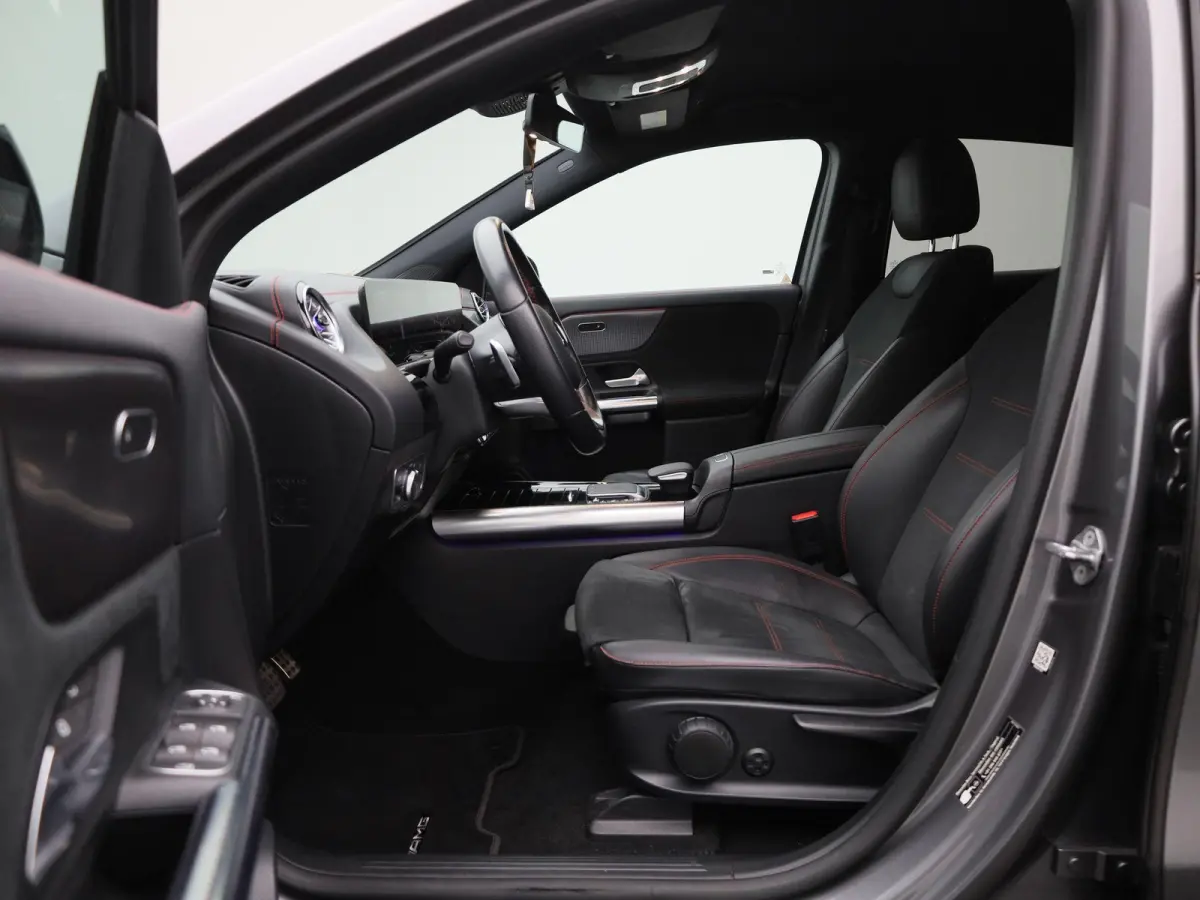 250 Business Solution AMG 67 kWh | STOELVERWARMING | CAMERA | NAVIGATIE | KLIMAATREGELING