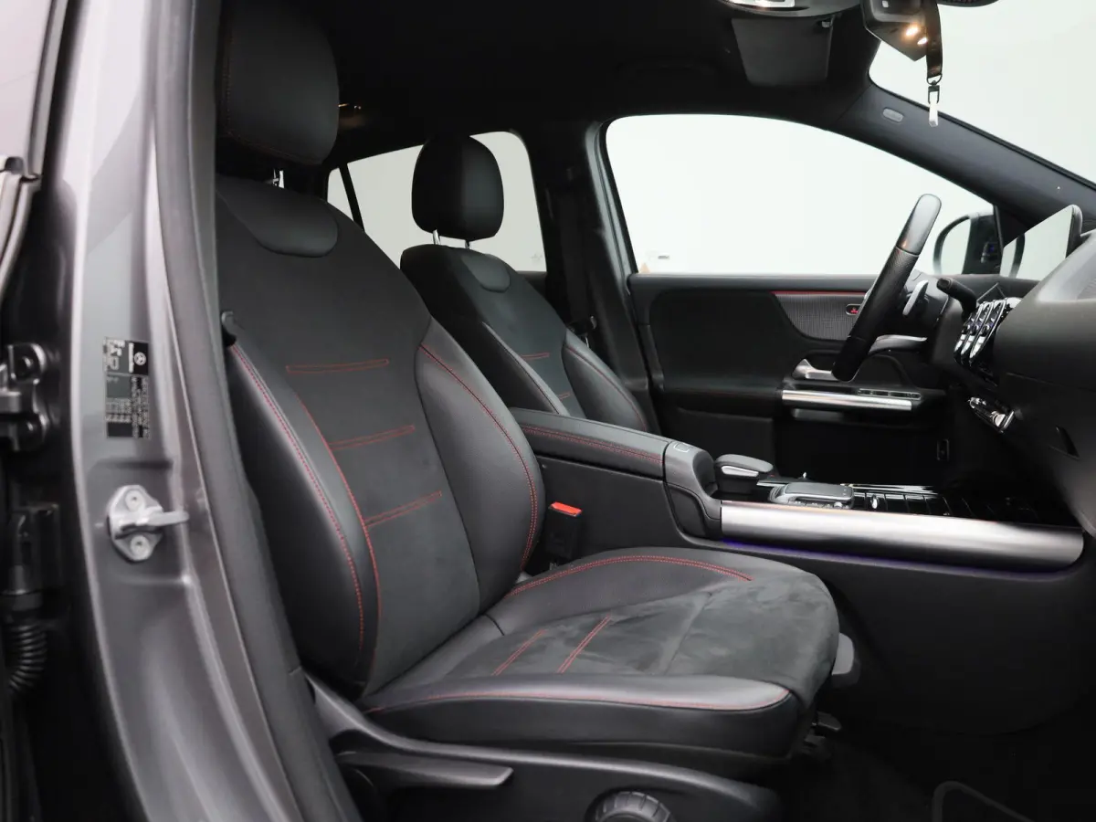 250 Business Solution AMG 67 kWh | STOELVERWARMING | CAMERA | NAVIGATIE | KLIMAATREGELING
