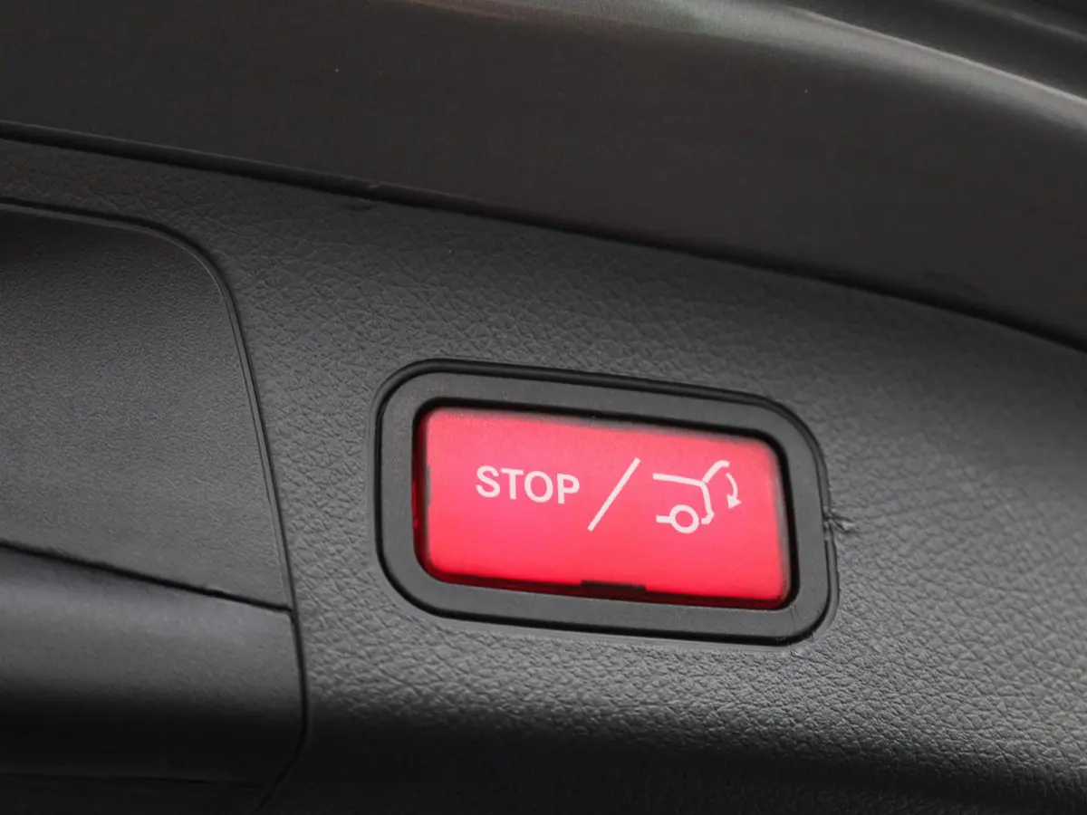 250 Business Solution AMG 67 kWh | STOELVERWARMING | CAMERA | NAVIGATIE | KLIMAATREGELING