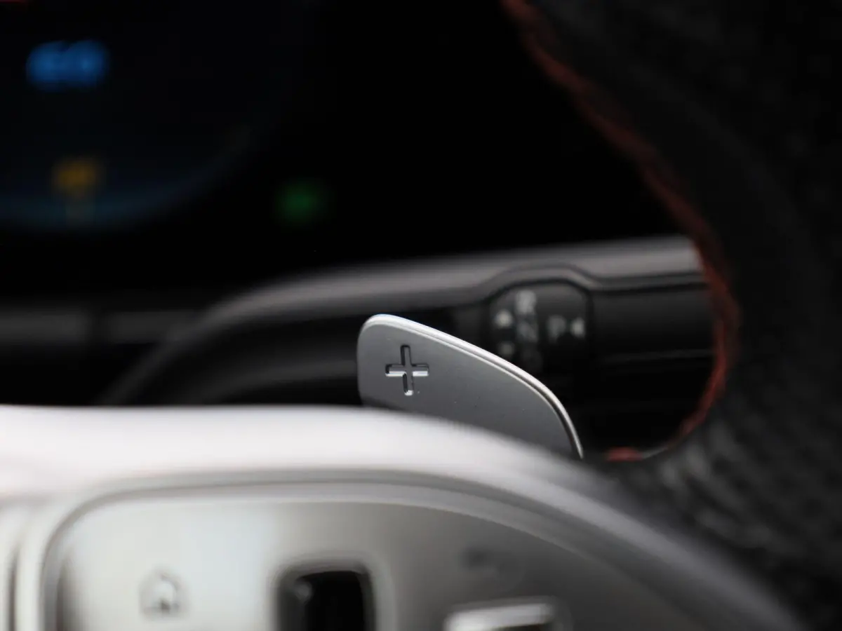 250 Business Solution AMG 67 kWh | STOELVERWARMING | CAMERA | NAVIGATIE | KLIMAATREGELING