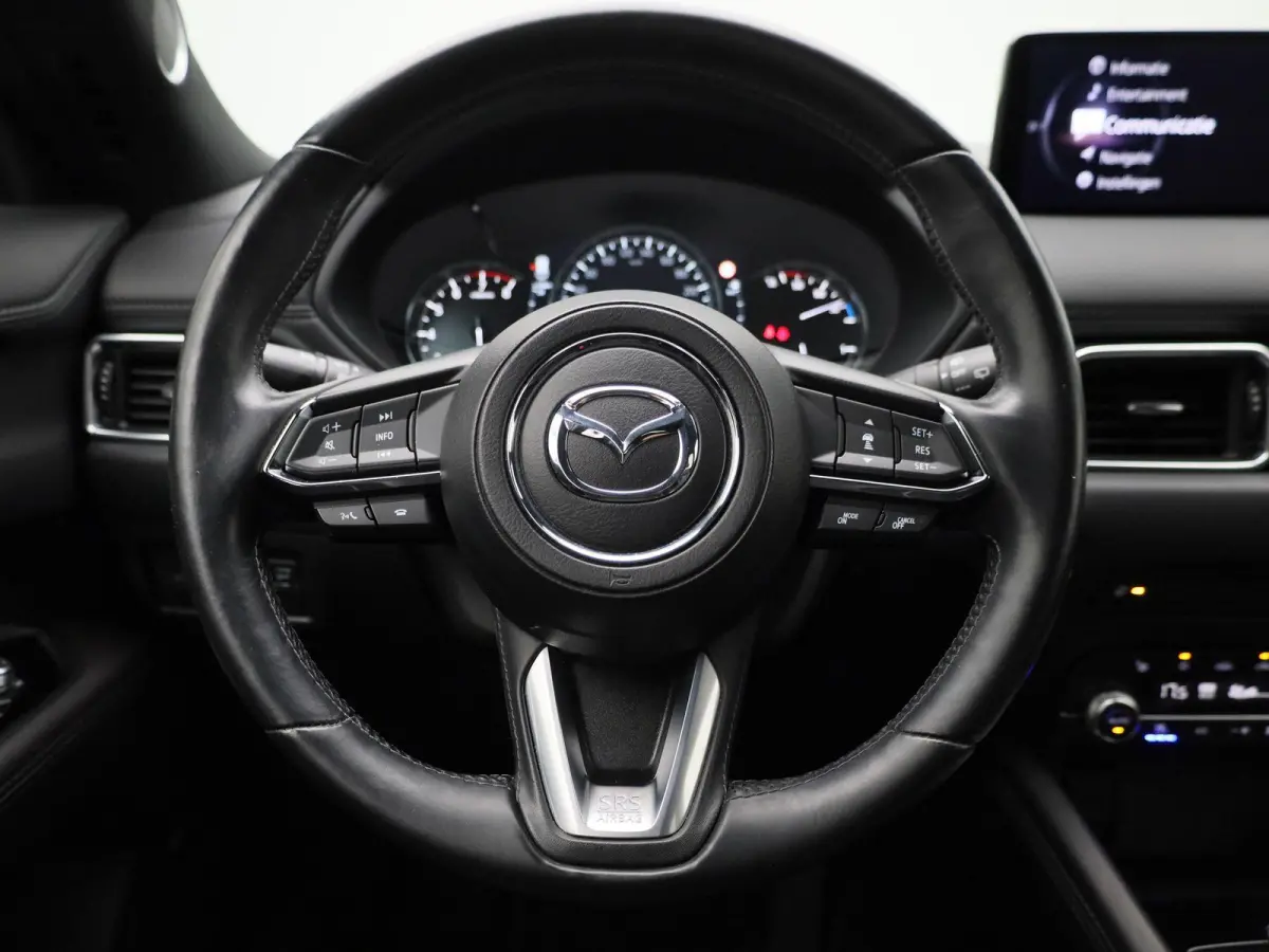 2.0 SkyActiv-G 165 Signature | SCHUIF-KANTELDAK | LEER | HEAD-UP | STOEL-STUURWIELVERWARMING | STOELVERKOELING | CAMERA | NAVIGATIE | BOSE AUDIO
