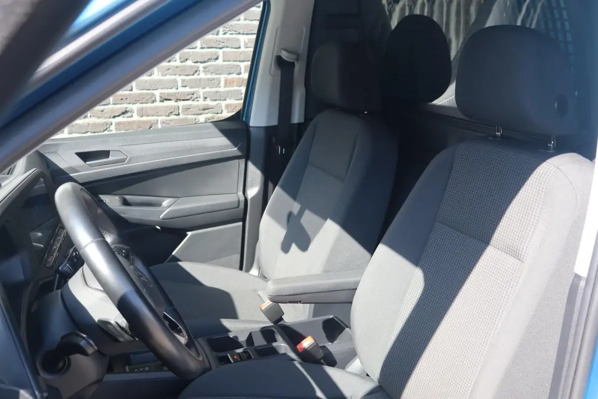2.0 TDI 122pk DSG | Trekhaak | Navigatie | Bestuurdersstoel Verwarmd