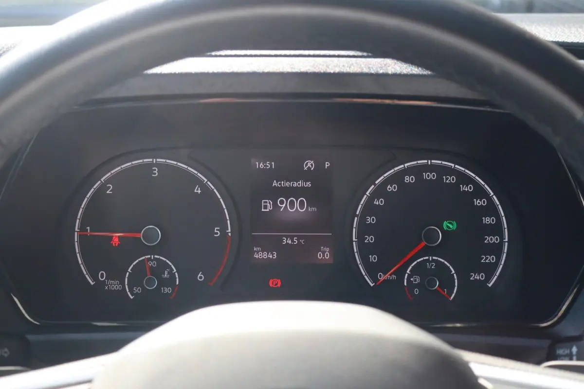 2.0 TDI 122pk DSG | Trekhaak | Navigatie | Bestuurdersstoel Verwarmd