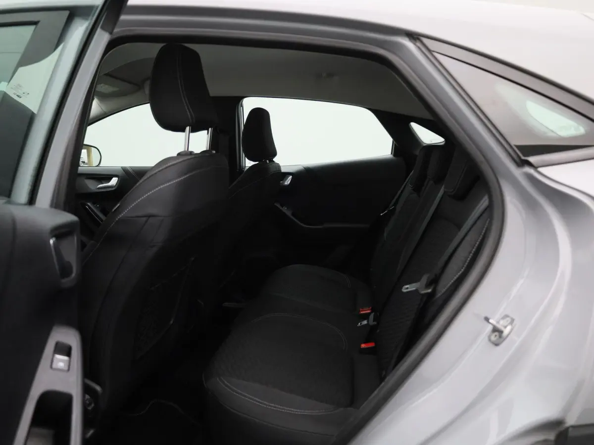 1.0 EcoBoost Titanium | Cruise Control | Elektrisch inklapbare spiegels | Airco | Apple Carplay/Android Auto |
