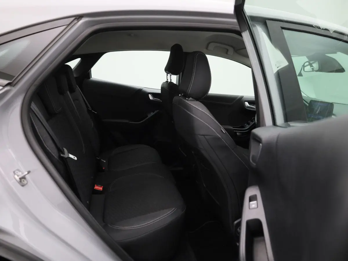 1.0 EcoBoost Titanium | Cruise Control | Elektrisch inklapbare spiegels | Airco | Apple Carplay/Android Auto |