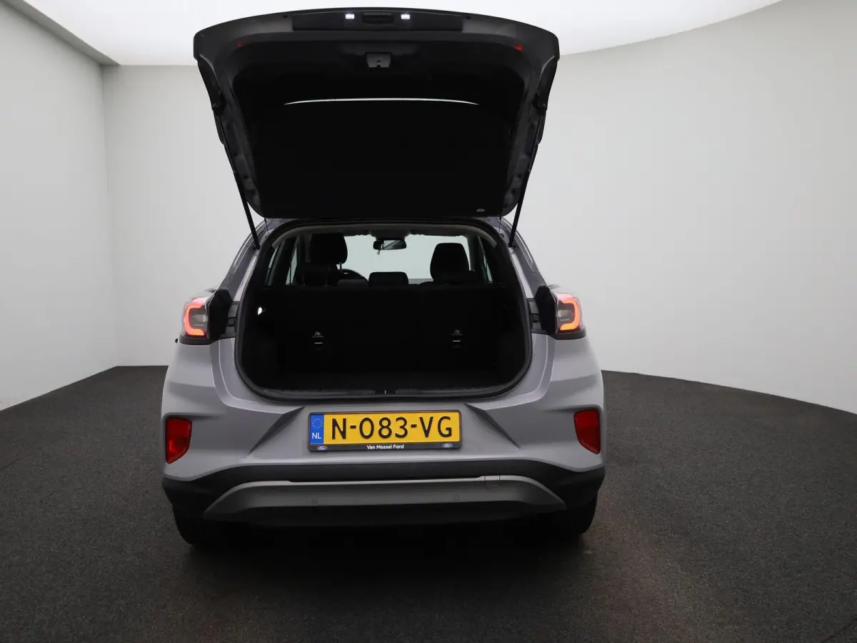 1.0 EcoBoost Titanium | Cruise Control | Elektrisch inklapbare spiegels | Airco | Apple Carplay/Android Auto |