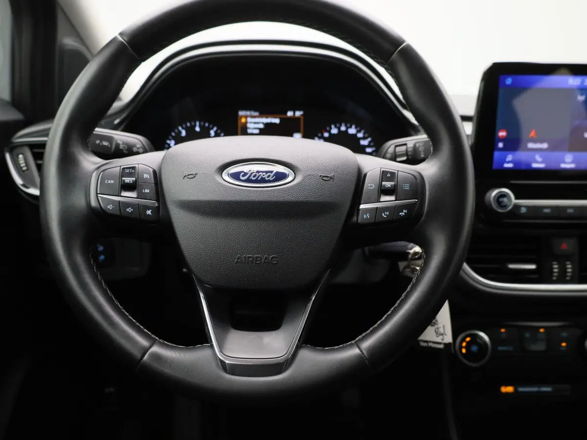 1.0 EcoBoost Titanium | Cruise Control | Elektrisch inklapbare spiegels | Airco | Apple Carplay/Android Auto |