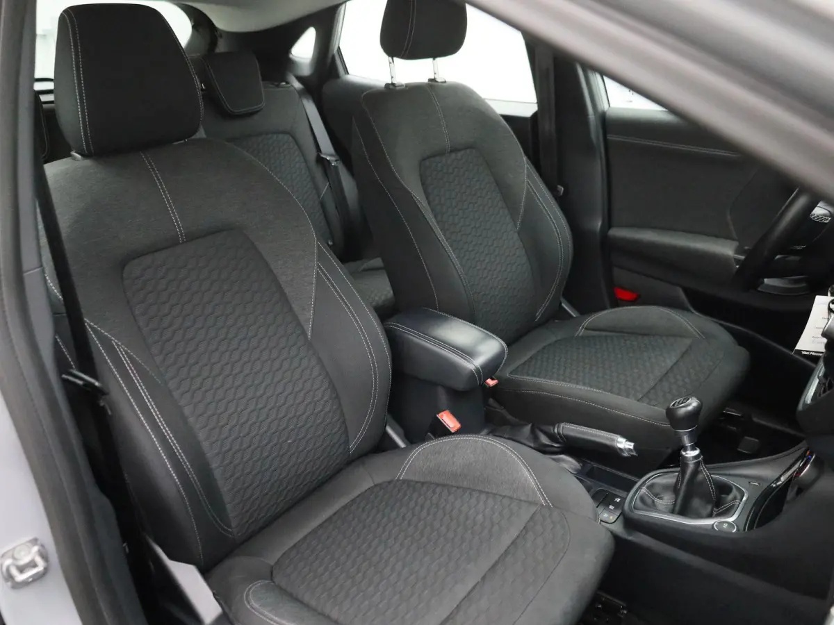 1.0 EcoBoost Titanium | Cruise Control | Elektrisch inklapbare spiegels | Airco | Apple Carplay/Android Auto |