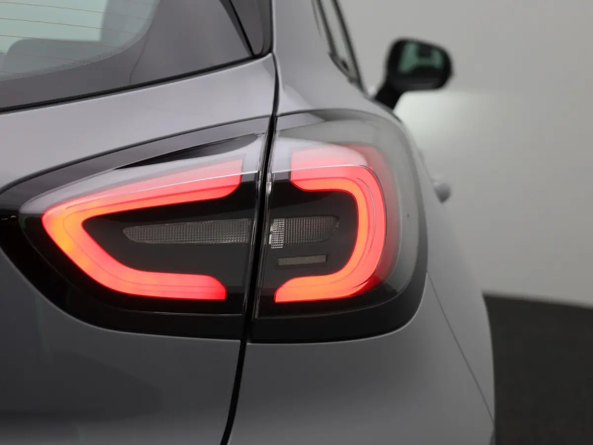 1.0 EcoBoost Titanium | Cruise Control | Elektrisch inklapbare spiegels | Airco | Apple Carplay/Android Auto |