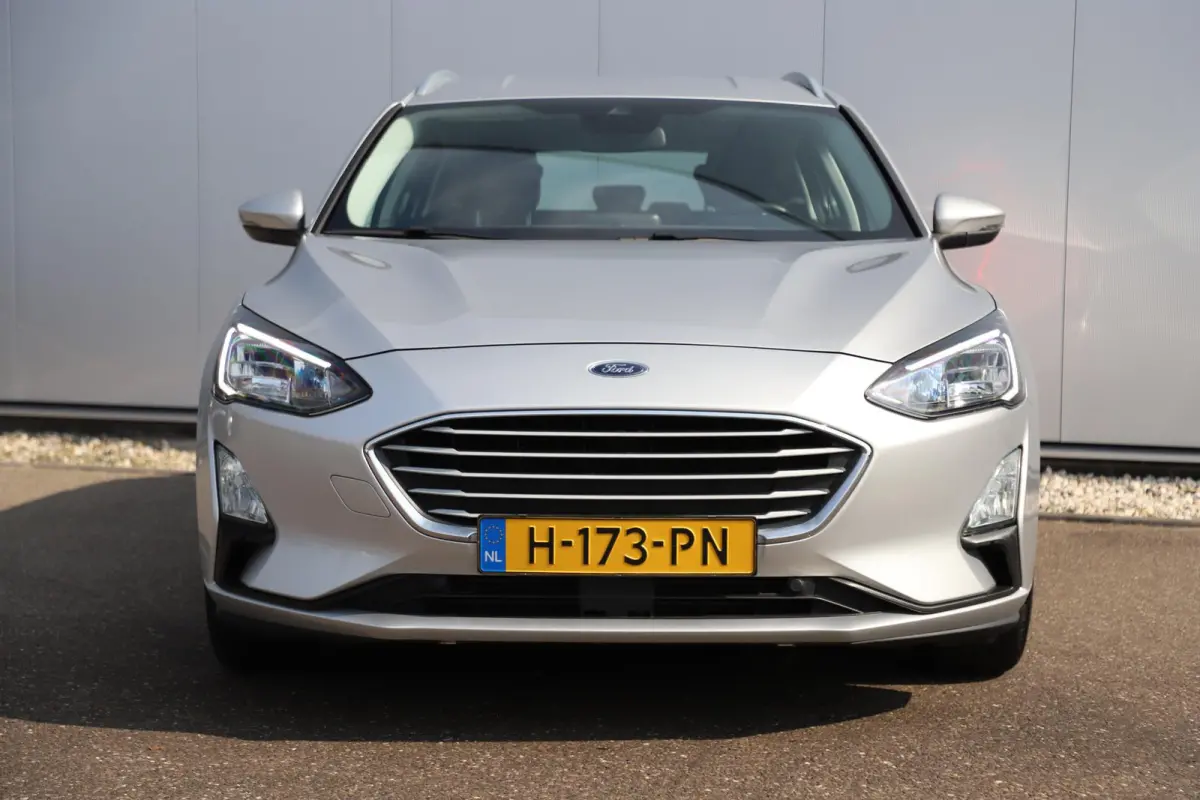 1.0 EcoBoost Trend Edition Business 16 inch LMV Navigatie Carplay Android Airco Cruise Control LED Parkeersensor