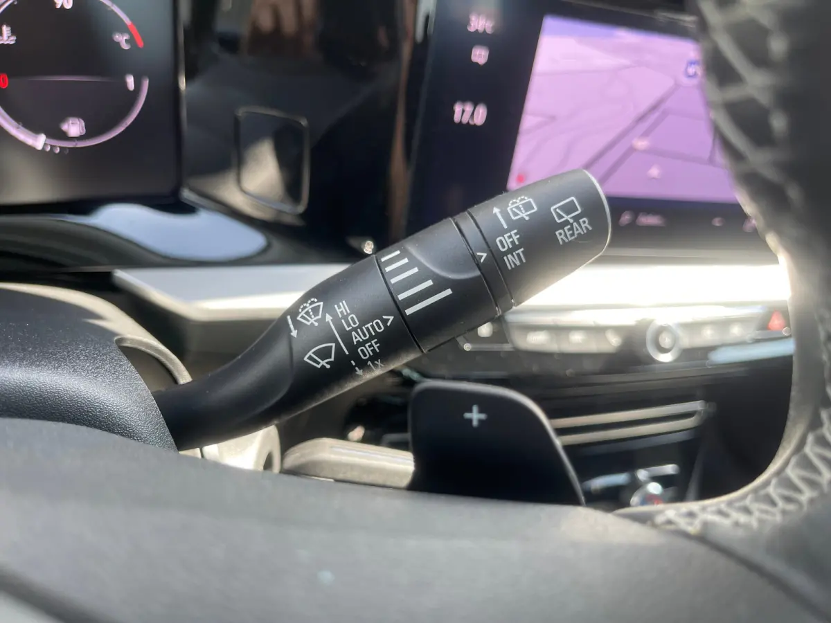 1.2 130PK Turbo Elegance | CAMERA ACHTER| PARKEERSENSOREN V&A| NAVI| STUURWIEL VERWARMD| CRUISE CONTROL| CLIMATE CONTROL