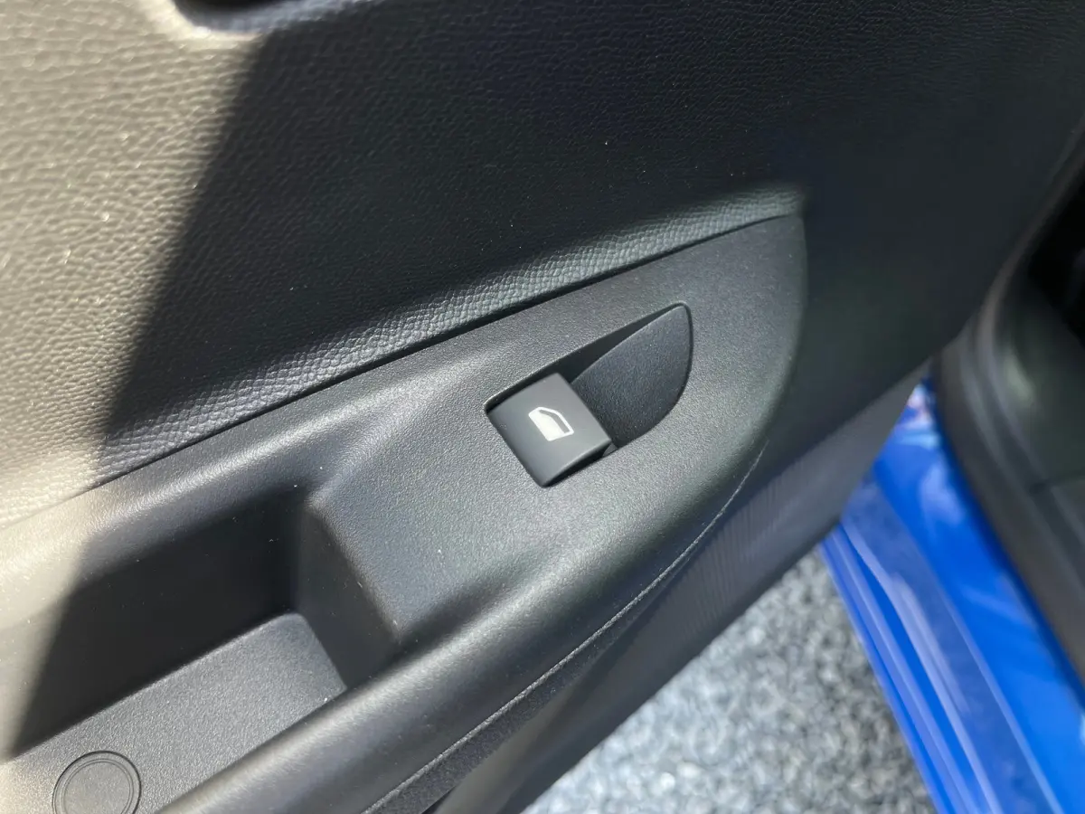 1.2 130PK Turbo Elegance | CAMERA ACHTER| PARKEERSENSOREN V&A| NAVI| STUURWIEL VERWARMD| CRUISE CONTROL| CLIMATE CONTROL