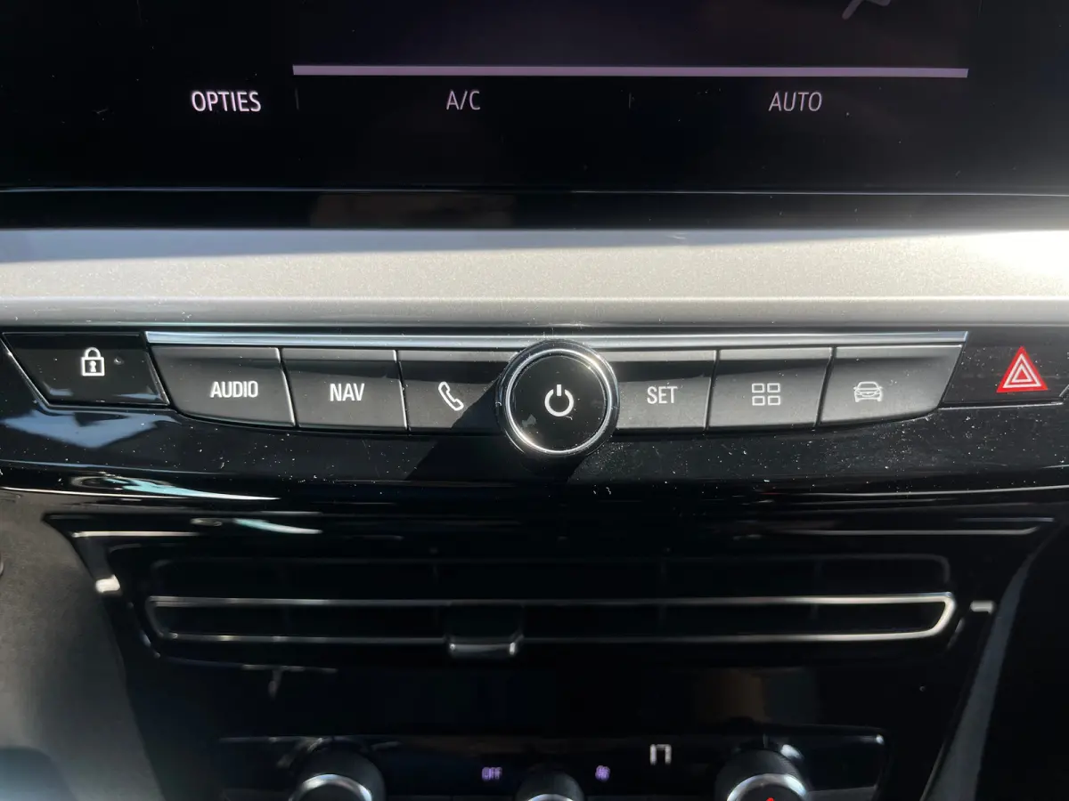 1.2 130PK Turbo Elegance | CAMERA ACHTER| PARKEERSENSOREN V&A| NAVI| STUURWIEL VERWARMD| CRUISE CONTROL| CLIMATE CONTROL