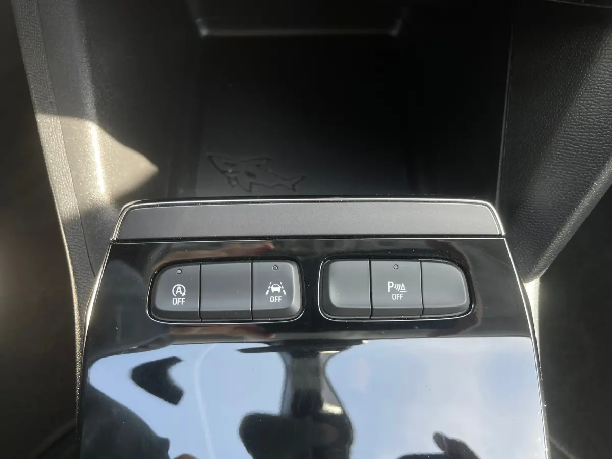1.2 130PK Turbo Elegance | CAMERA ACHTER| PARKEERSENSOREN V&A| NAVI| STUURWIEL VERWARMD| CRUISE CONTROL| CLIMATE CONTROL
