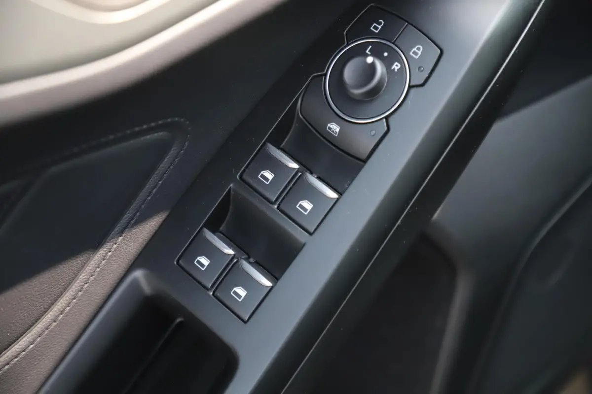 1.0 EcoBoost Hybrid Connected Sportstoelen Navigatie Carplay Android Airco Cruise Control Rijstrooksensor Parkeersensor