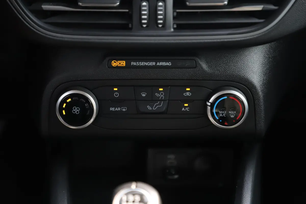 1.0 EcoBoost Hybrid Connected Sportstoelen Navigatie Carplay Android Airco Cruise Control Rijstrooksensor Parkeersensor