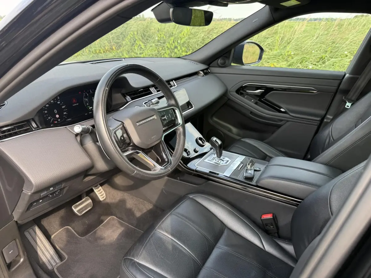 1.5 P300e AWD R-Dynamic SE