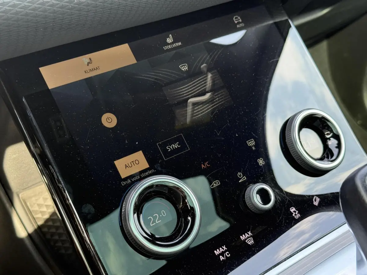 1.5 P300e AWD R-Dynamic SE
