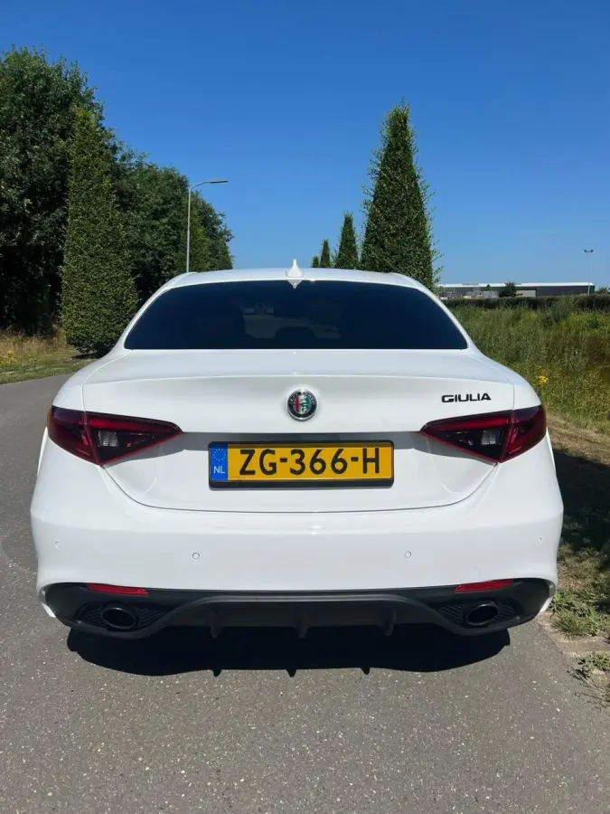 2.0T Q4 Veloce, 65dkm, 320pk, Squadra