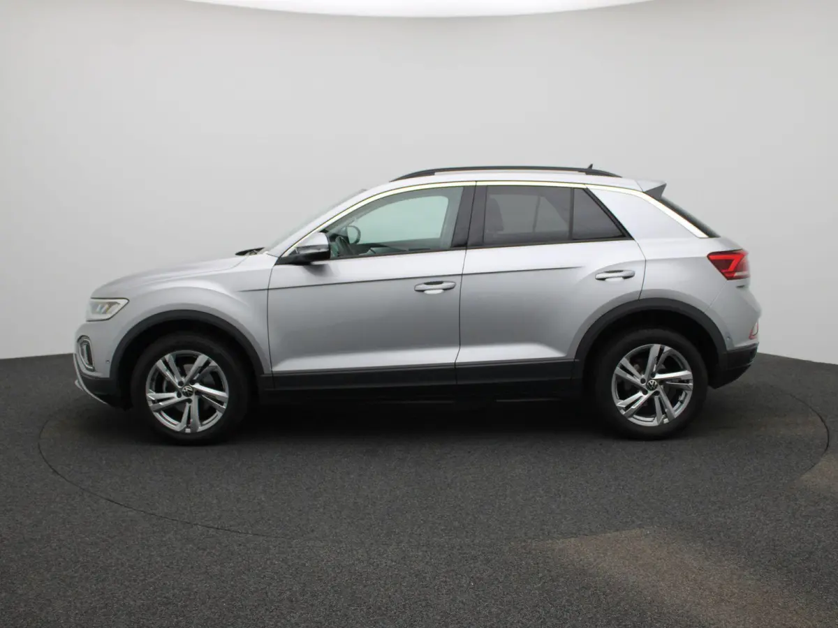 1.0 TSI Life 110 PK| Origineel Nederlands | Navigatie | Achteruitrijcamera | Digitale Cockpit Pro | Parkeersensoren | Privacy Glas