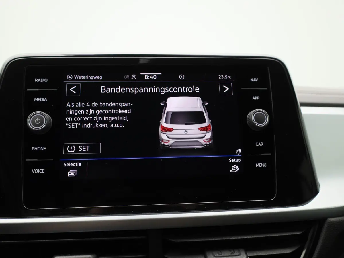1.0 TSI Life 110 PK| Origineel Nederlands | Navigatie | Achteruitrijcamera | Digitale Cockpit Pro | Parkeersensoren | Privacy Glas
