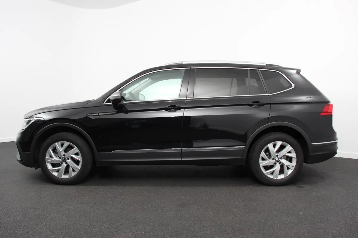 1.5 TSI 150pk DSG Life 7p. Navigatie Climate Control Trekhaak afneembaar Elektrische bedienbare achterklep Adaptieve Cruise Control Extra Getint Glas