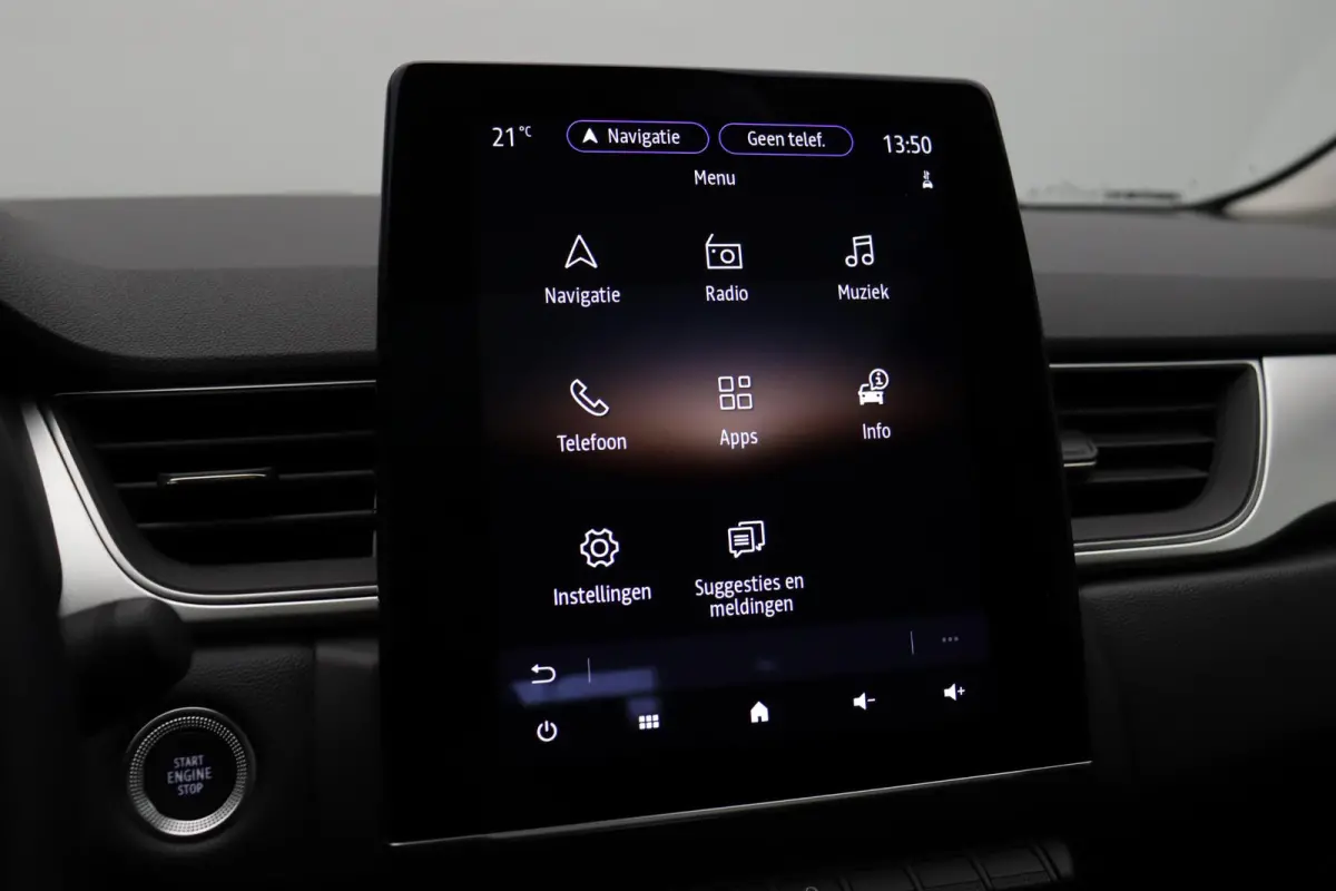 1.6 E-Tech full hybrid 145 techno | Cruise Control | Climate Control | Schuif/kanteldak | Licht Metalen Velgen | Half Lederen Bekleding | PDC sensoren voor/achter | Navigatie Systeem |
