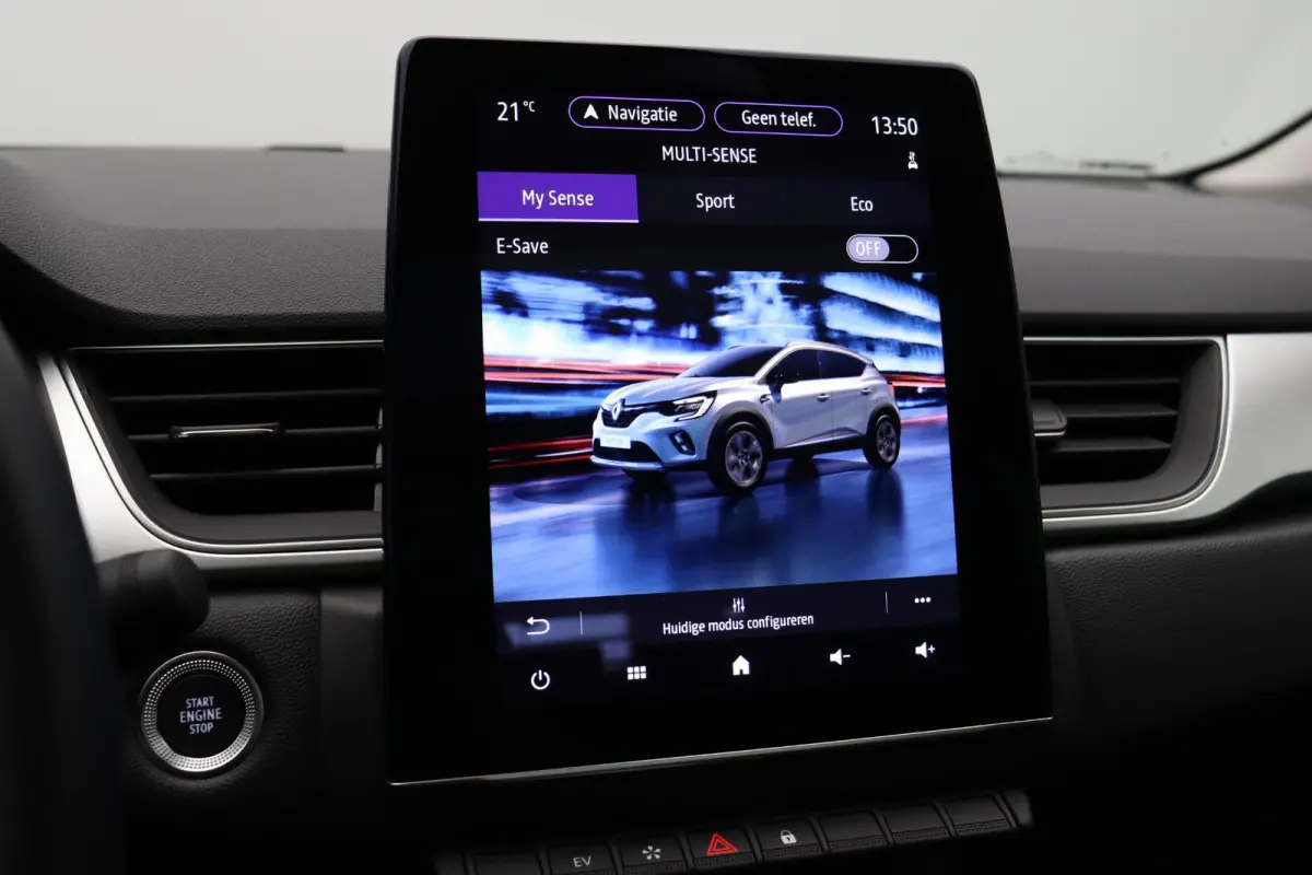 1.6 E-Tech full hybrid 145 techno | Cruise Control | Climate Control | Schuif/kanteldak | Licht Metalen Velgen | Half Lederen Bekleding | PDC sensoren voor/achter | Navigatie Systeem |