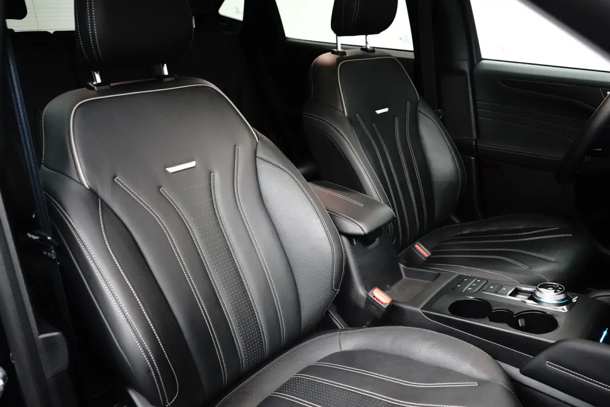 2.5 PHEV Vignale | SOH 96% | Pano | Trekhaak | Adap. Cruise | Carplay | Leder