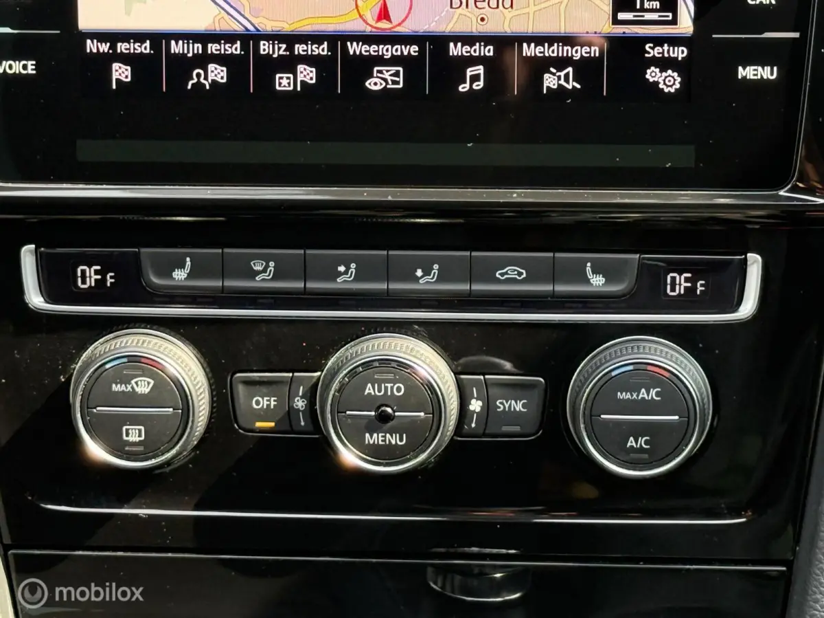 1.0 TSI Trendline - Pano - Keyless - ACC - Blindspot -