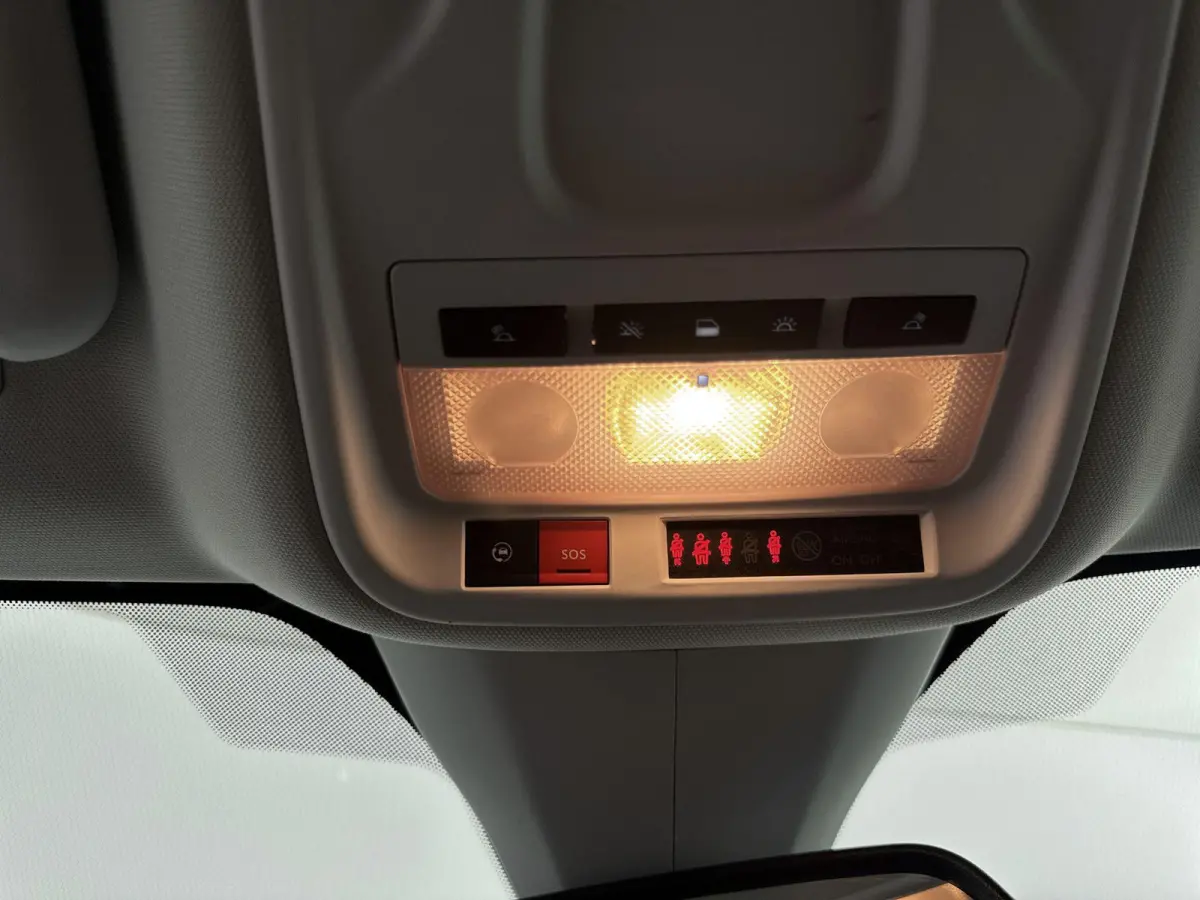 1.2 130pk Turbo GS Line | Automaat | Lichtmetalen velgen | Stoelverwarming | Camera | Navigatie |