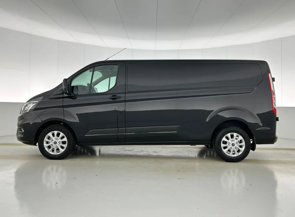 300 2.0 TDCI L2H1 Trend Automaat Airco Navigatie Cruisecontrol Camera Parkeersensoren Trekhaak