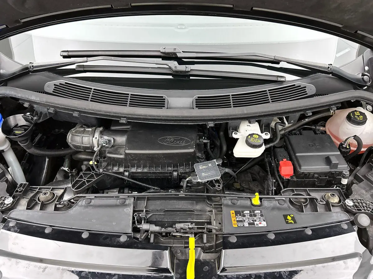 300 2.0 TDCI L2H1 Trend Automaat Airco Navigatie Cruisecontrol Camera Parkeersensoren Trekhaak
