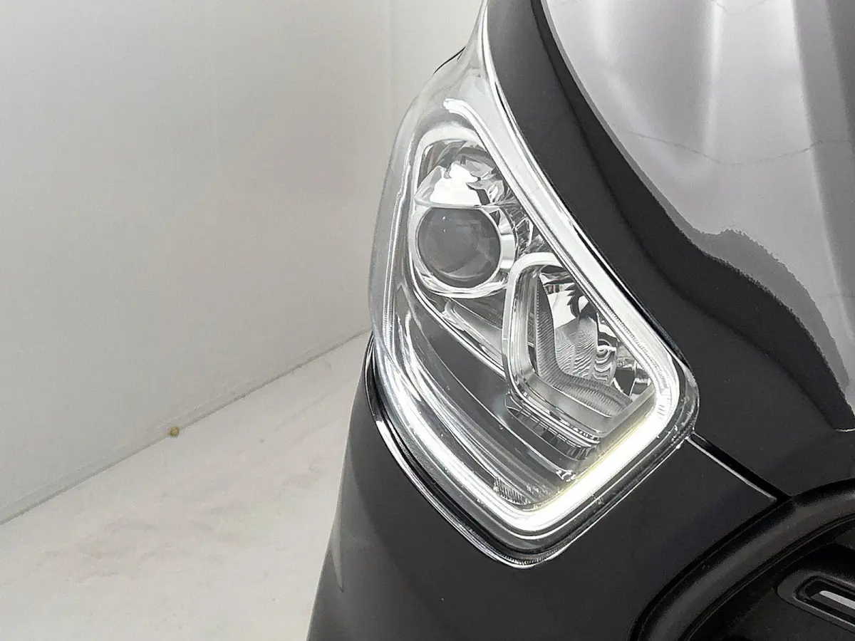 300 2.0 TDCI L2H1 Trend Automaat Airco Navigatie Cruisecontrol Camera Parkeersensoren Trekhaak