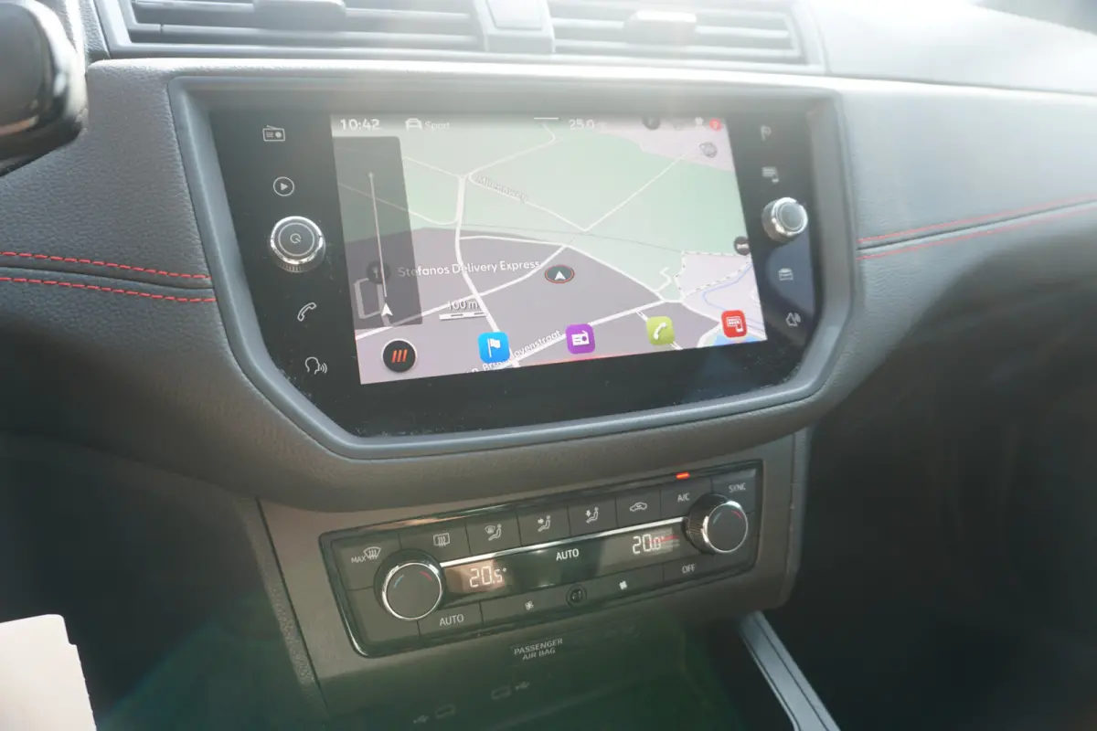 1.0 TSI FR Intense | CAMERA | CARPLAY | NAVI | ECC | 18 INCH |