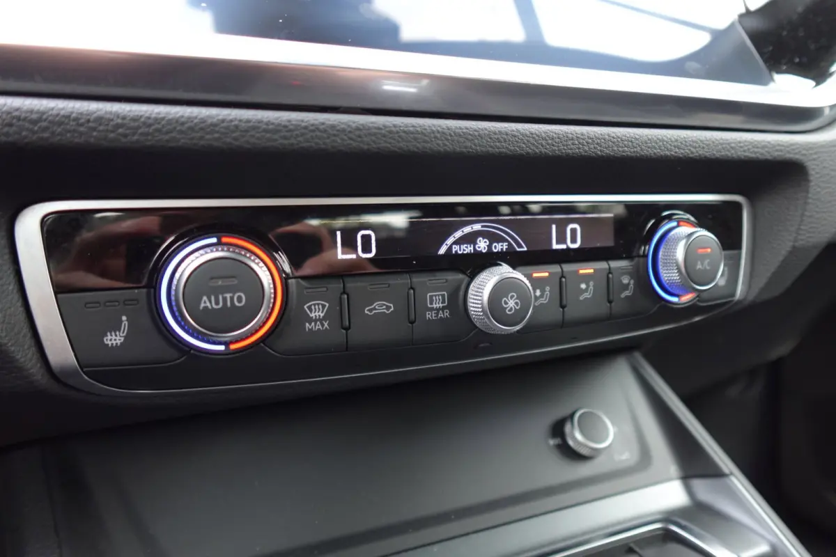 45 TFSI e S Edition PANO MATRIX CAM VOL