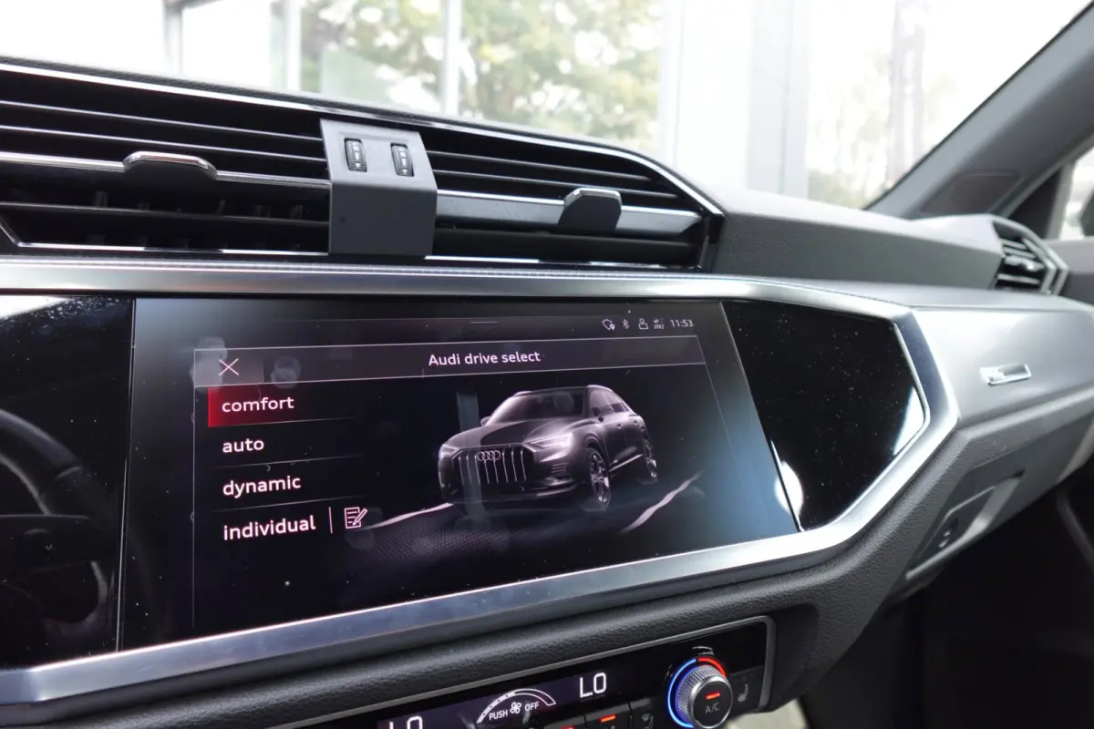 45 TFSI e S Edition PANO MATRIX CAM VOL