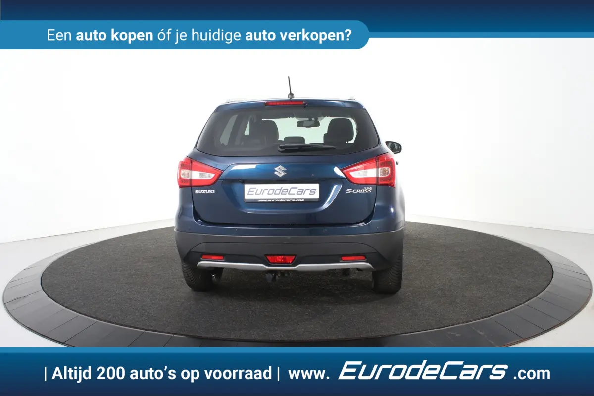 SX4 S.Cross Automaat *Navigatie*Leer*Panoramadak*Trekhaak*Stoelverwarming*